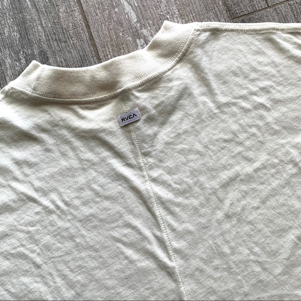 π₯π₯RVCA - OVERSIZED SCRIMM LS TOPπ₯π₯ - Picture 7 of 7